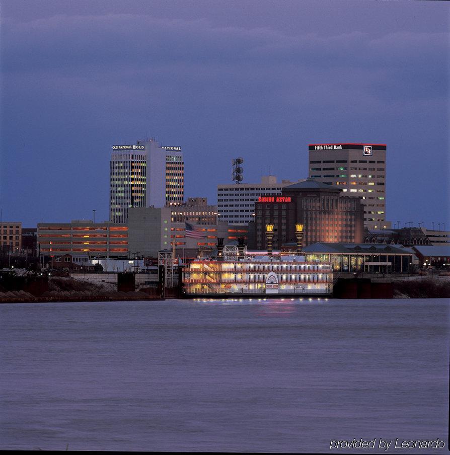 Bally'S Evansville Casino & Hotel Exteriör bild